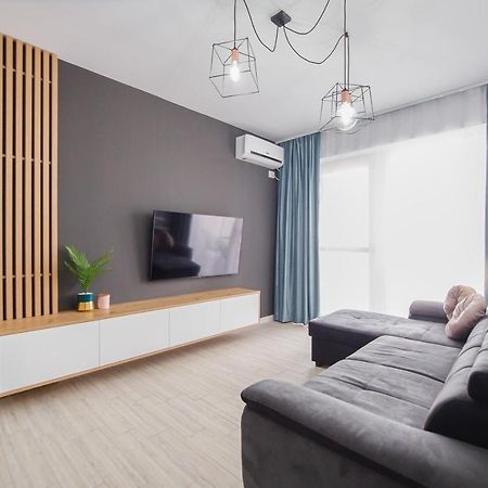 Pinkwood Harmony Διαμέρισμα Oradea Εξωτερικό φωτογραφία